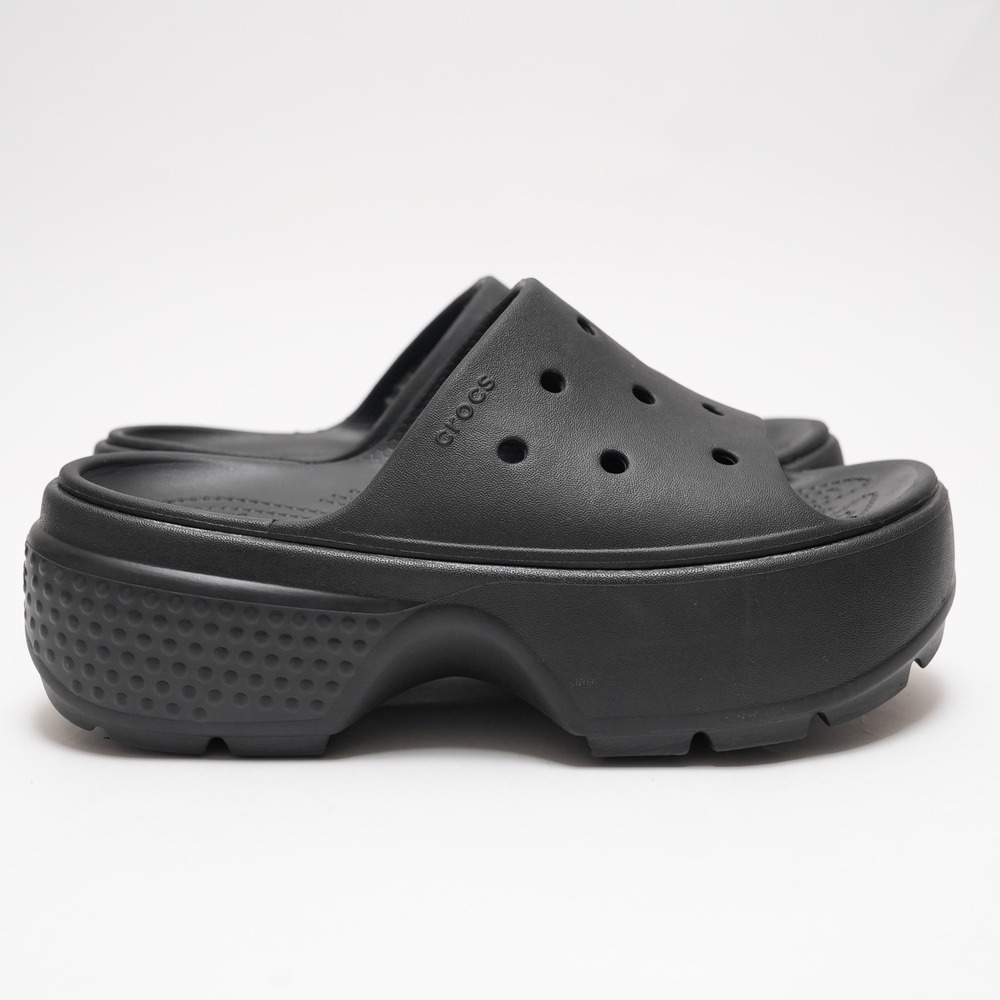 CROCS Women's Black Platform Sandals - Picture 5 of 14